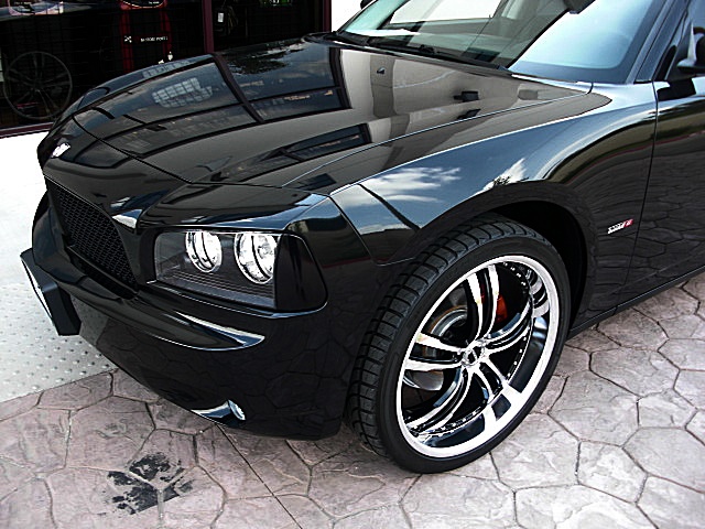ChargerBlackSXT/1a306.JPG