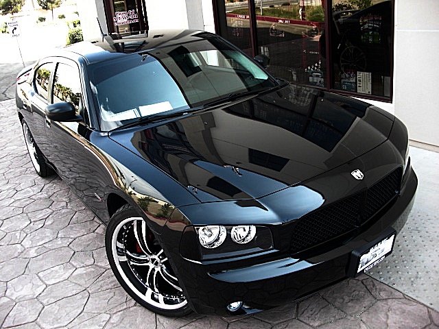 ChargerBlackSXT/1a306.JPG