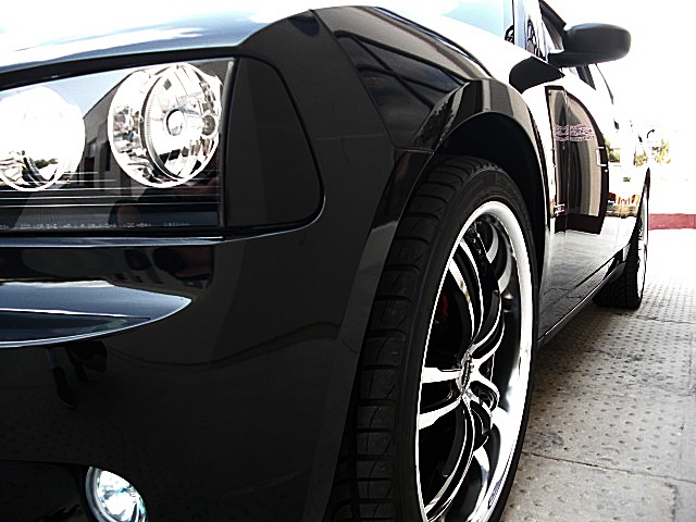 ChargerBlackSXT/1a306.JPG