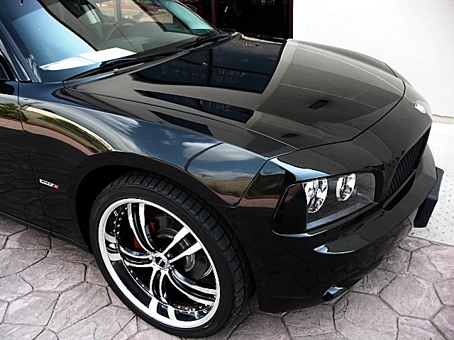 ChargerBlackSXT/1a306.JPG