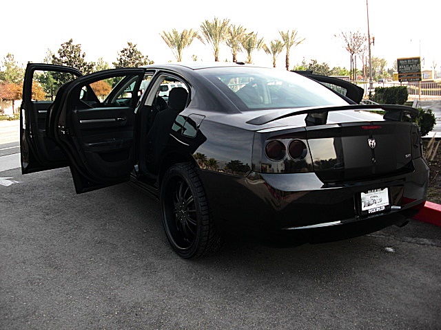 ChargerBlackSXT/1f43.JPG