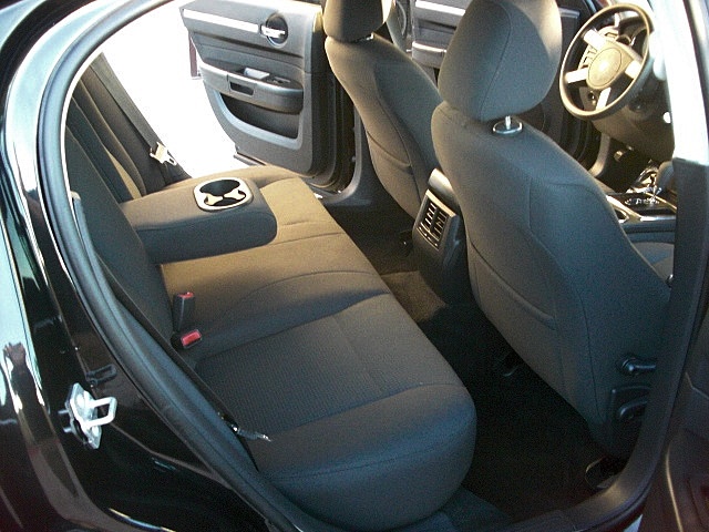 ChargerBlackSXT/1m113.JPG