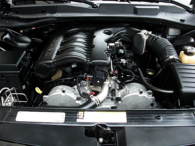 ChargerBlackSXT/1s43.JPG
