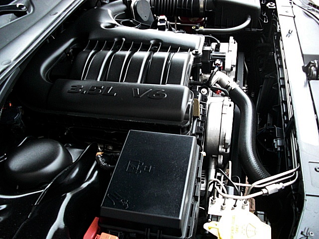 ChargerBlackSXT/1s43.JPG