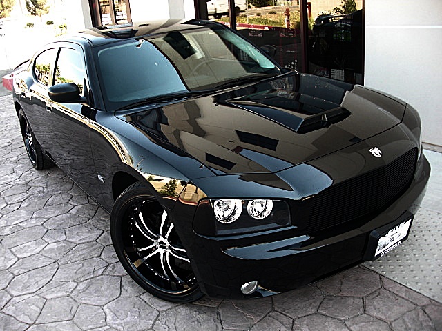 ChargerBlackSXT/1z160.JPG