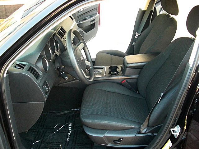 ChargerBlackSXT/1z232.JPG