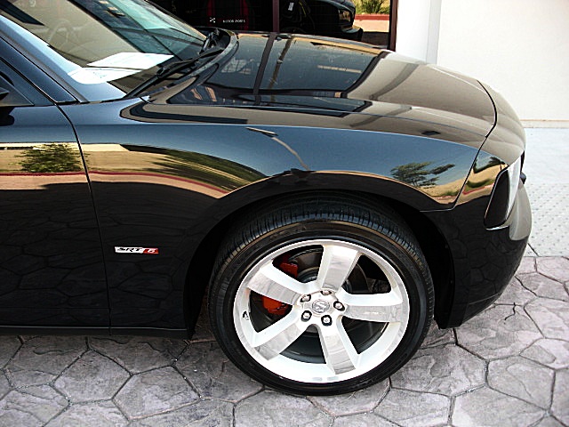 ChargerBlackSXT/1z232.JPG