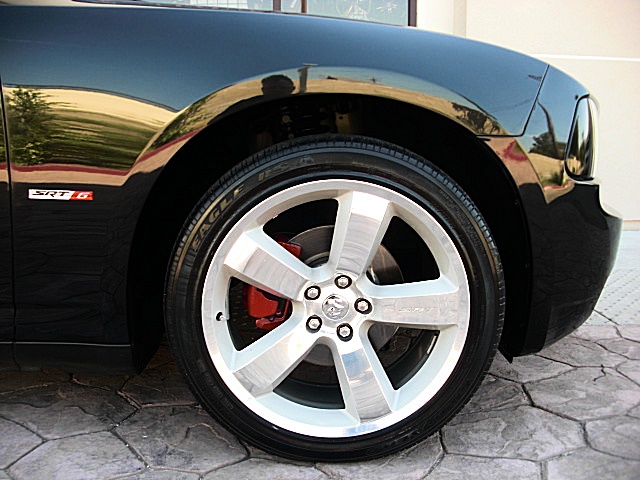 ChargerBlackSXT/1z232.JPG
