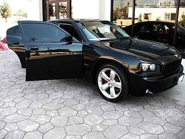 ChargerBlackSXT/1z232.JPG