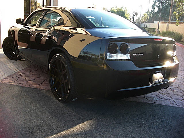 ChargerBlackSXT/24c48.JPG
