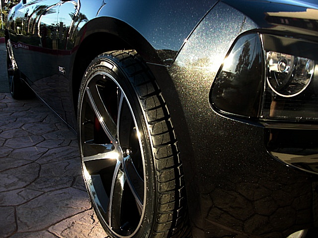 ChargerBlackSXT/24q105.JPG