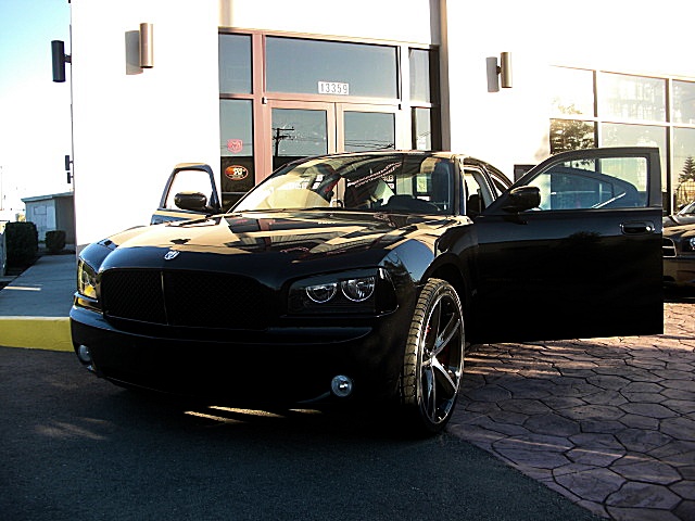 ChargerBlackSXT/24q91.JPG