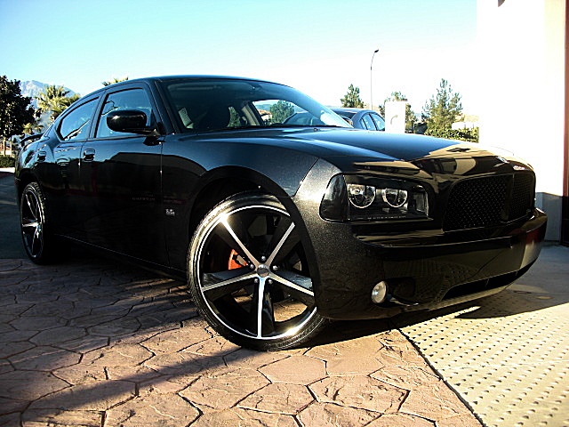 ChargerBlackSXT/24q91.JPG