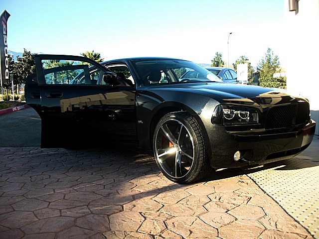 ChargerBlackSXT/24q91.JPG