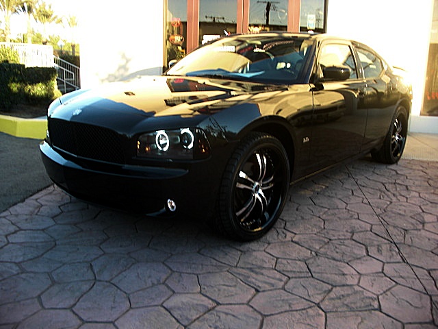 ChargerBlackSXT/24r71.JPG