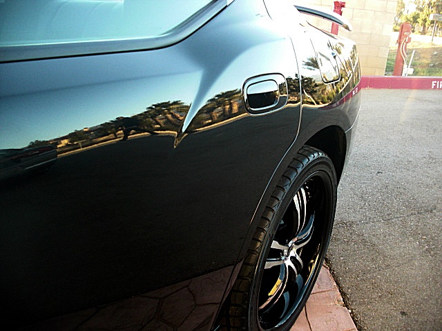 ChargerBlackSXT/24r51.JPG
