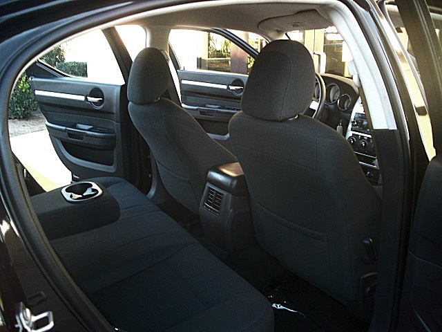 ChargerBlackSXT/24r57.JPG