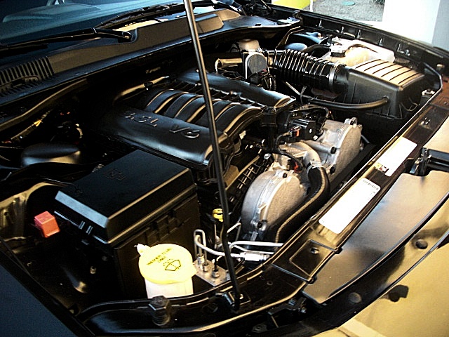 ChargerBlackSXT/24r63.JPG
