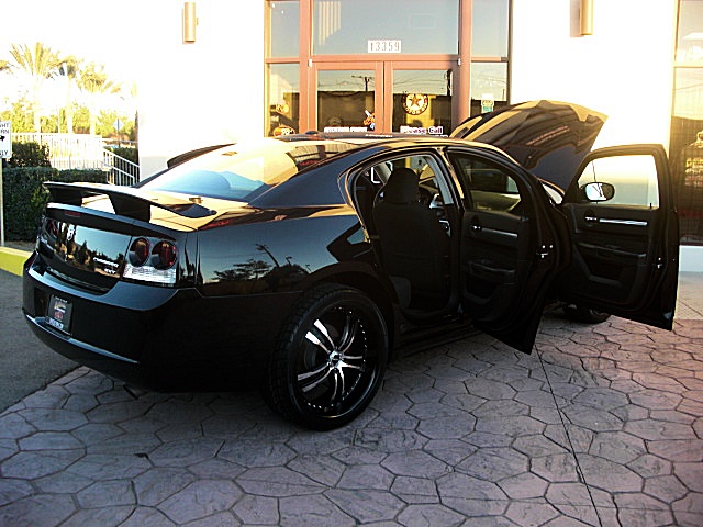 ChargerBlackSXT/24r71.JPG