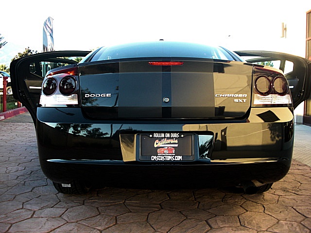 ChargerBlackSXT/30q35.JPG