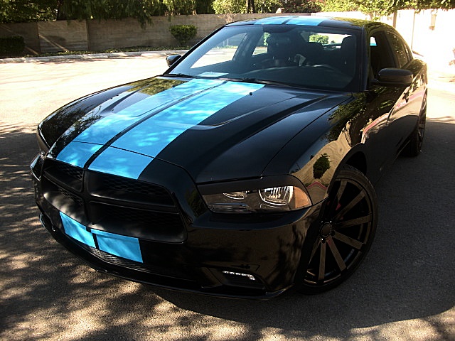 ChargerBlkBlueStripes/23a45.JPG