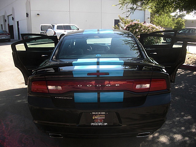 ChargerBlkBlueStripes/23a45.JPG
