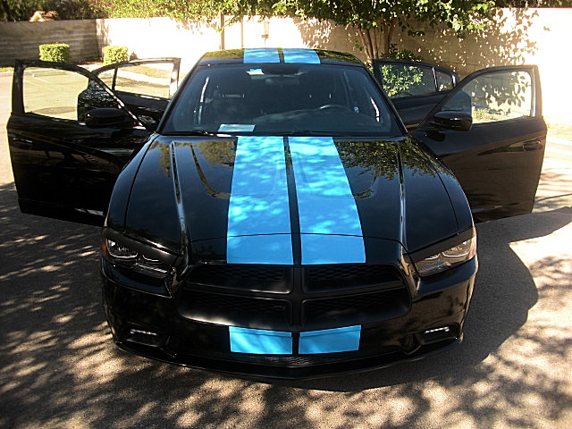 ChargerBlkBlueStripes/23a45.JPG