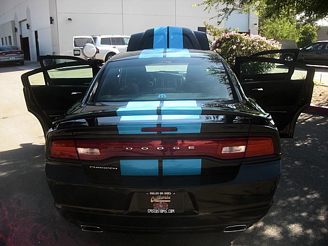 ChargerBlkBlueStripes/23a45.JPG