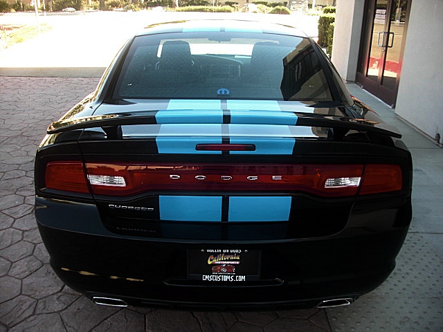 ChargerBlkBlueStripes/23a45.JPG
