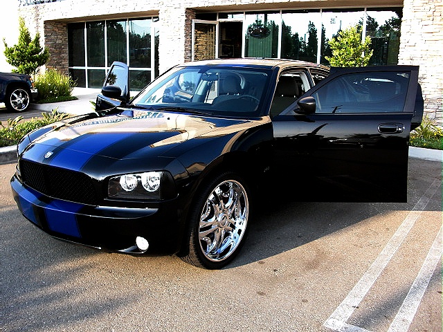 ChargerBlkBlueStripes/newW49.jpg
