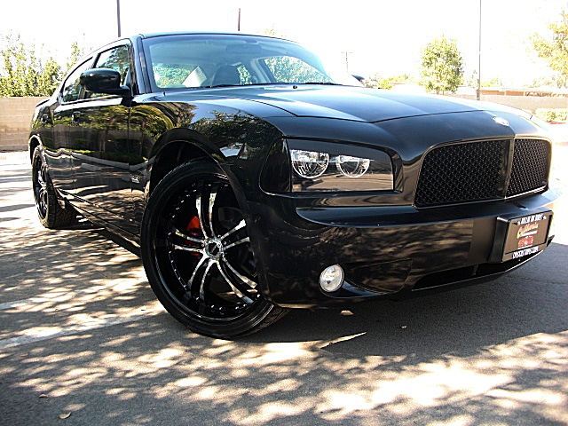 ChargerBlkStripes/26q7.JPG