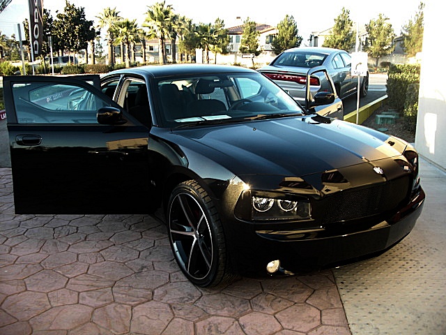 ChargerBlkStripes/24e58.JPG