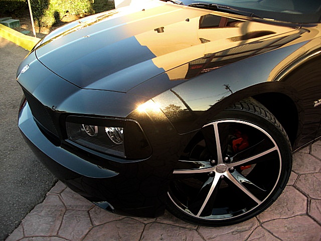 ChargerBlkStripes/24e9.JPG