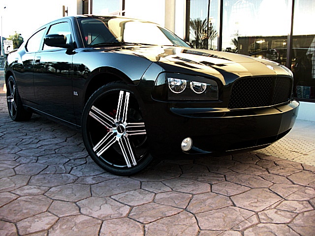 ChargerBlkStripes/2a49.JPG