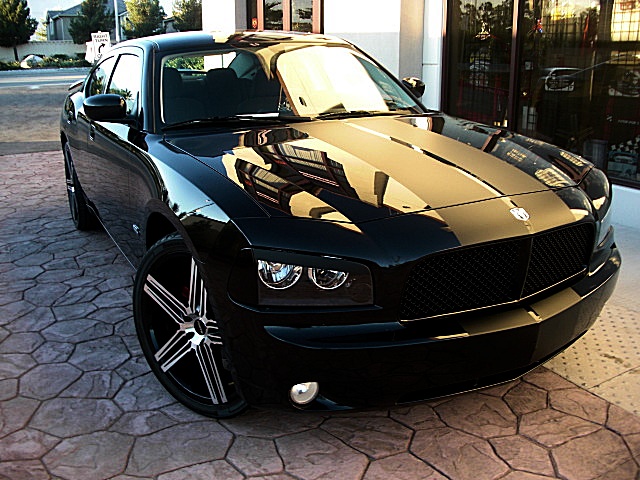 ChargerBlkStripes/2a49.JPG