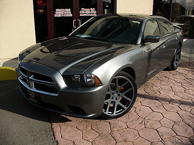 ChargerGRAY2011/24a54.JPG