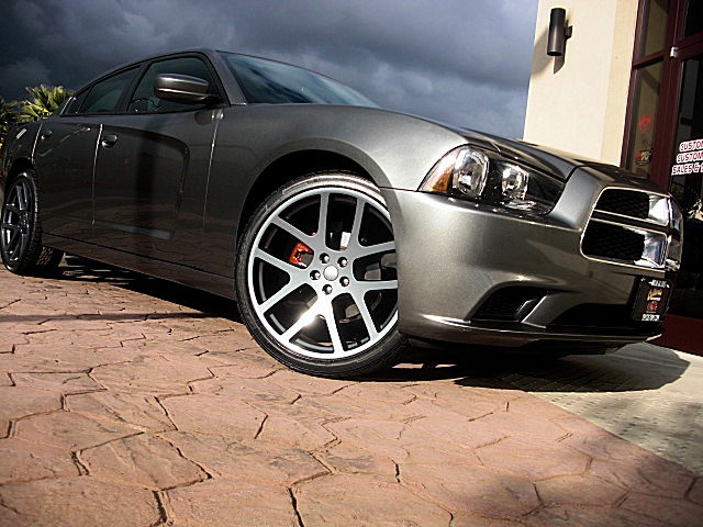 ChargerGRAY2011/24a54.JPG
