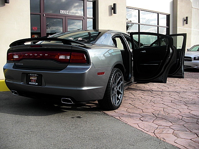 ChargerGRAY2011/24a54.JPG