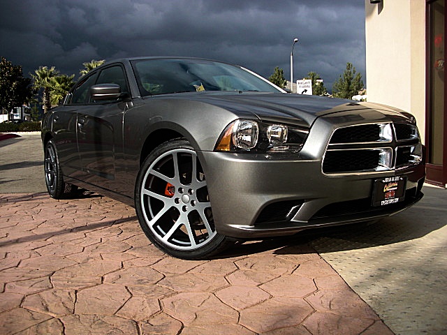 ChargerGRAY2011/24a54.JPG