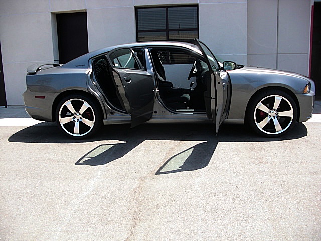 ChargerGRAY2011/24aa59.JPG