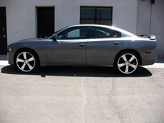 ChargerGRAY2011/24aa59.JPG
