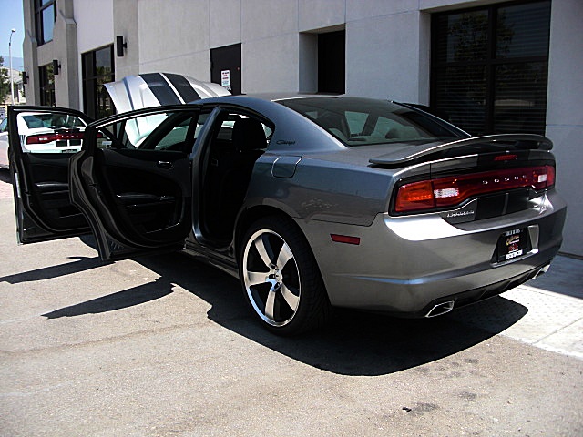 ChargerGRAY2011/24aa59.JPG