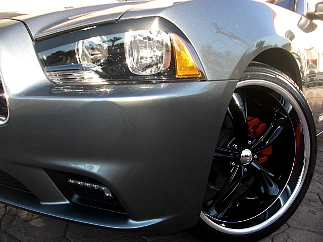 ChargerGRAY2011/24b71.JPG