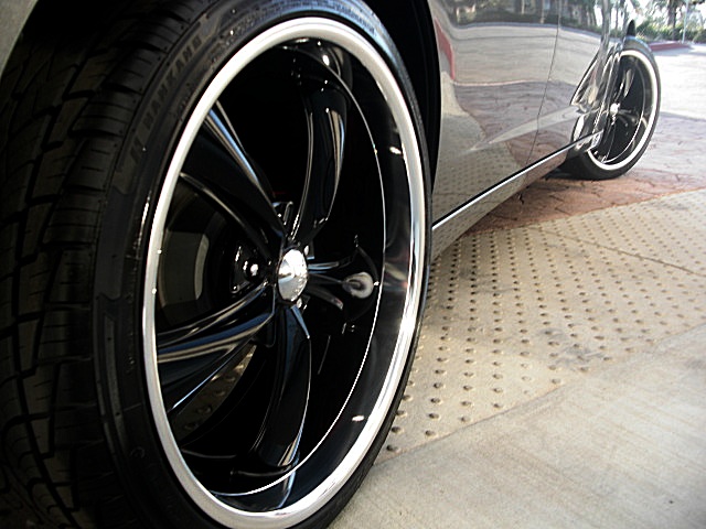 ChargerGRAY2011/24b71.JPG