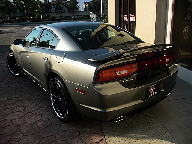ChargerGRAY2011/523a34.JPG