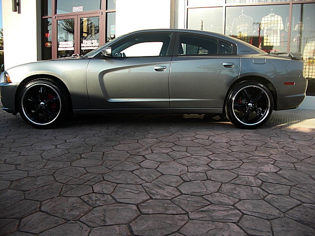 ChargerGRAY2011/523a34.JPG