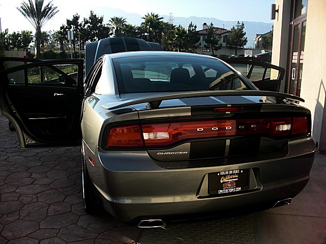 ChargerGRAY2011/523a34.JPG