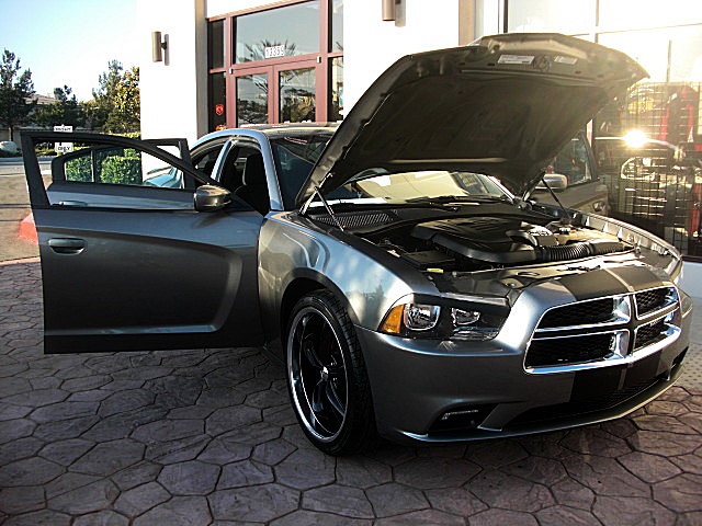 ChargerGRAY2011/523a34.JPG