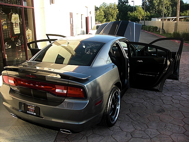 ChargerGRAY2011/523a34.JPG