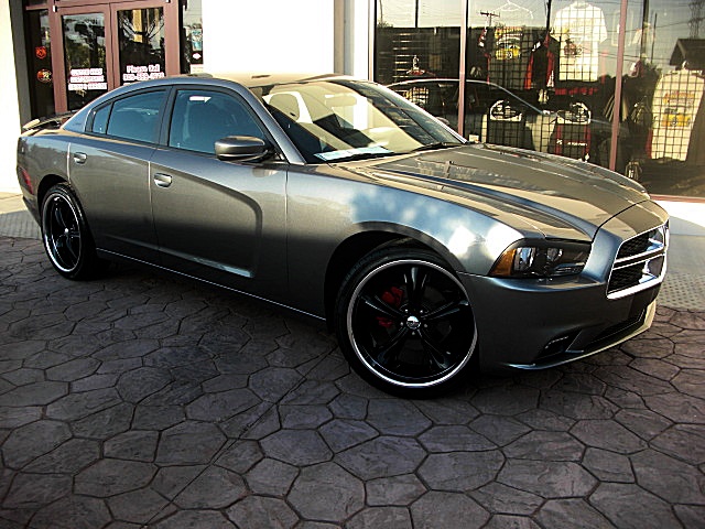 ChargerGRAY2011/523a34.JPG